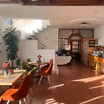 Jasmine Hotel