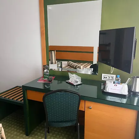 Hotel Jasmine 3*