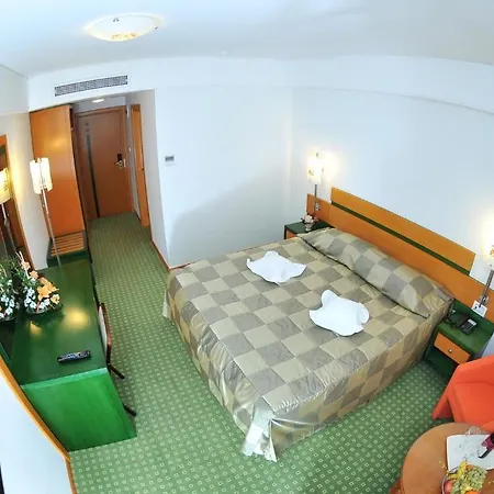 Hotel Jasmine 3*