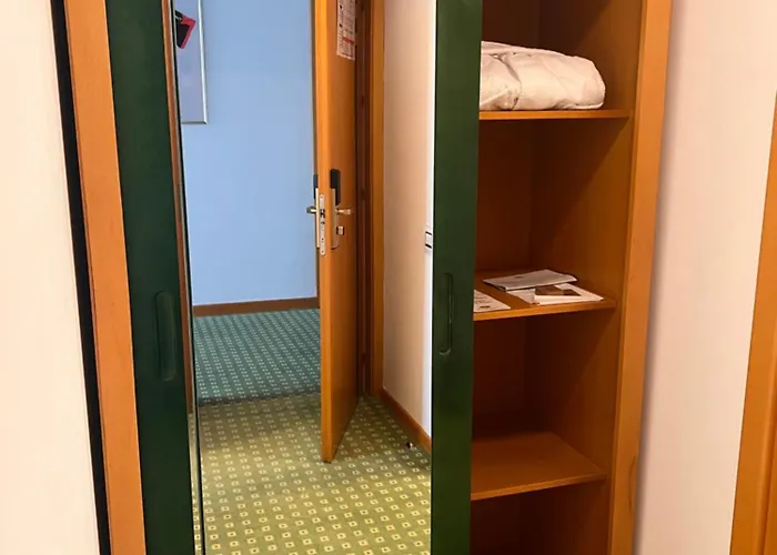 Hotel Hotel Jasmine 3*